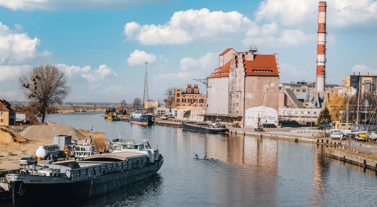 Spór o port w Elblągu. Zebrano ponad 10 tys. podpisów za rządowym "dokapitalizowaniem"