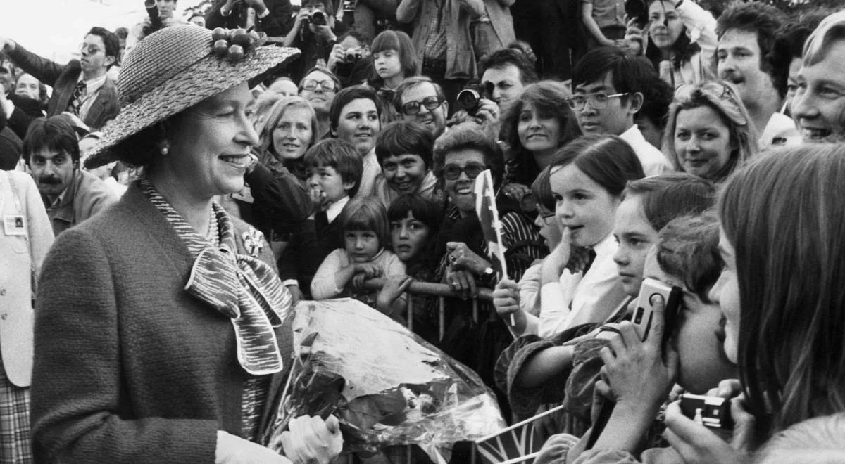 Dr Krzysztof Winkler: dzięki królowej Elżbiecie II rodzina królewska wróciła do łask Brytyjczyków 