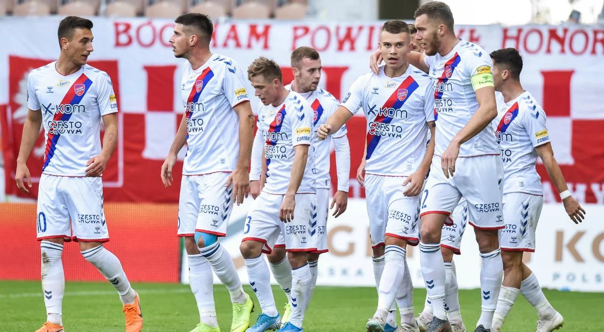 Ekstraklasa: tajemniczy wirus zaatakował ligowców. Piłkarze starannie zaplanowali święta?