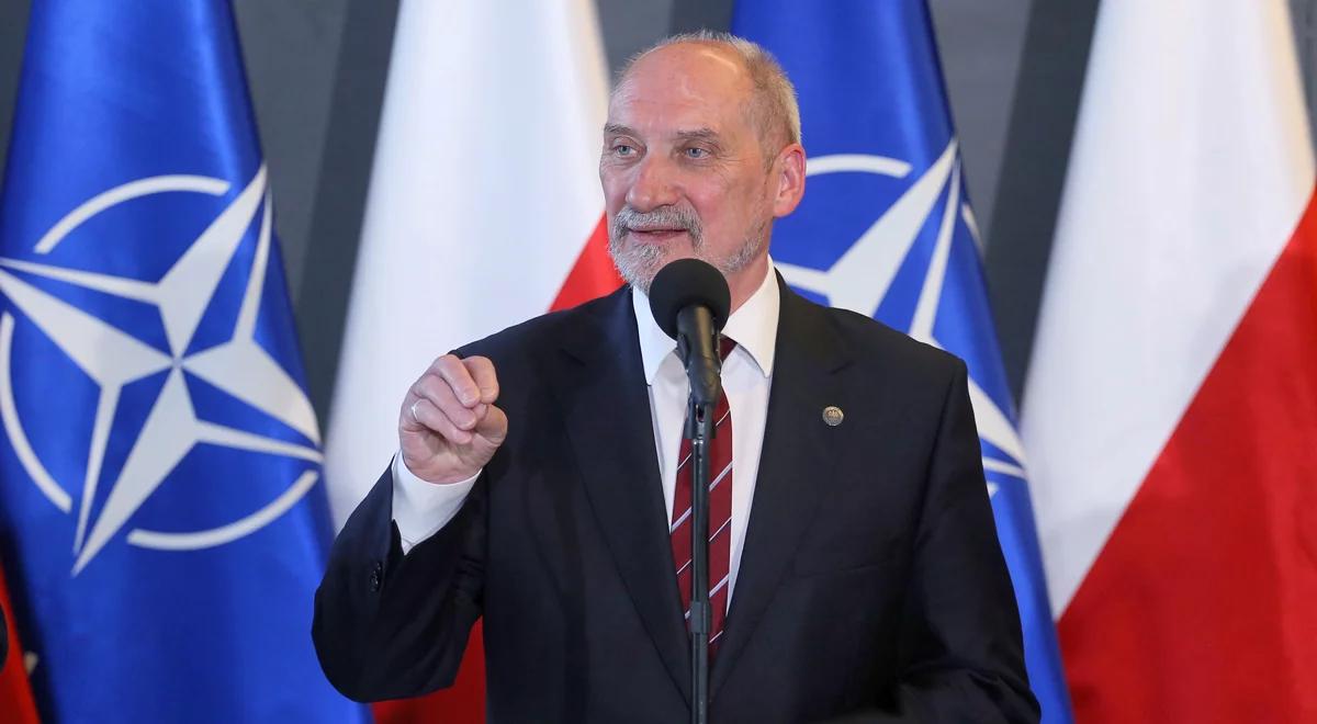 Szef MON: rozbudowa wojska z naciskiem na wojska operacyjne