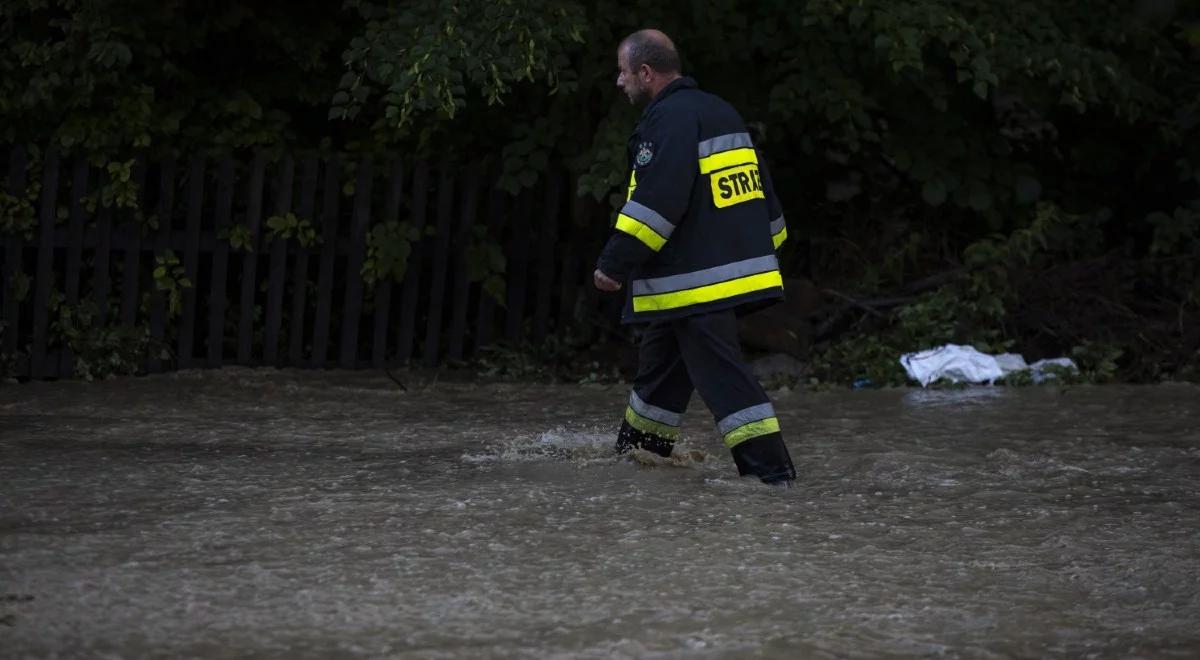 Nawałnice na Podkarpaciu. Setki podtopionych budynków, tysiące ludzi bez prądu