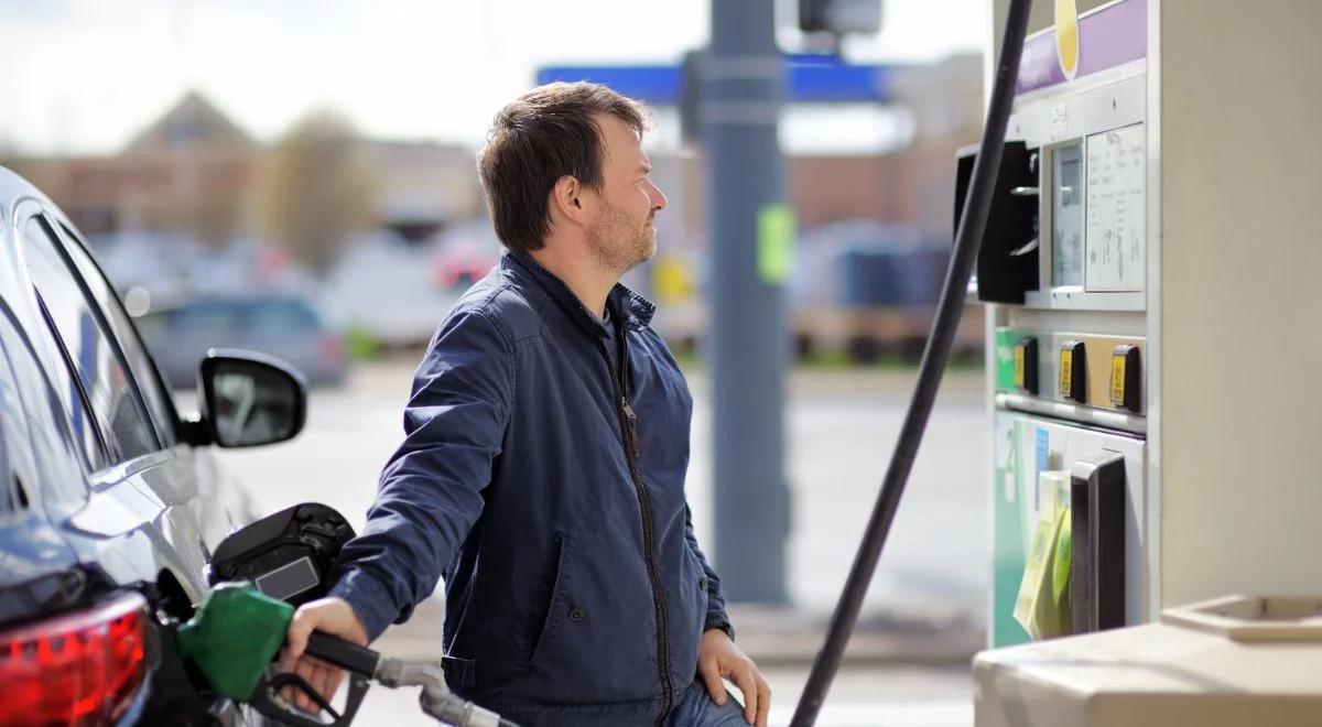 Ceny paliwa straszą w całej Europie, ale nie w Polsce. Majówka wyzwaniem dla zmotoryzowanych turystów