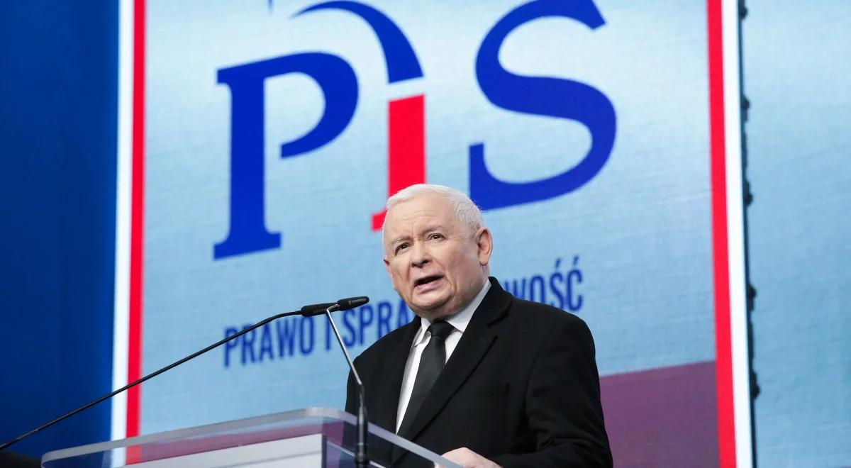 Jarosław Kaczyński przed komisją śledczą ds. Pegasusa. "Mam obowiązek być"