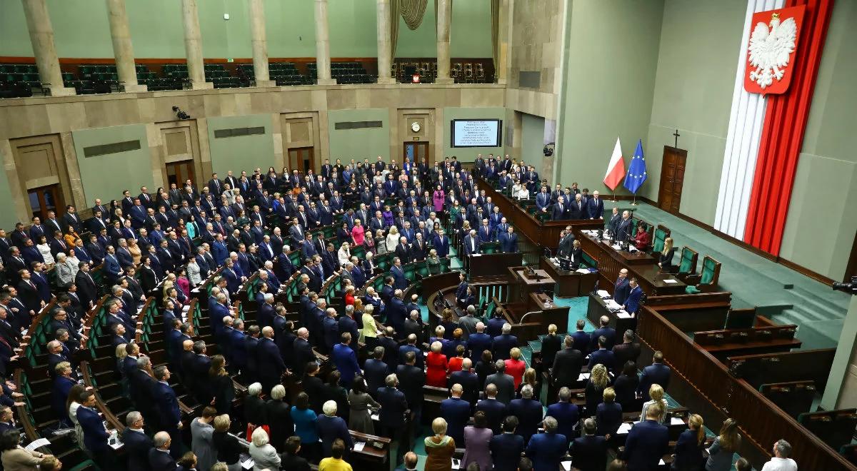 Wzrosną emerytury i renty. Sejm przyjął ustawę