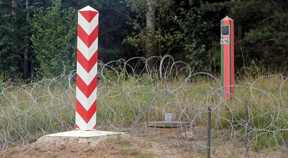 Większość Polaków przeciwko przyjmowaniu uchodźców i migrantów. Nowy sondaż