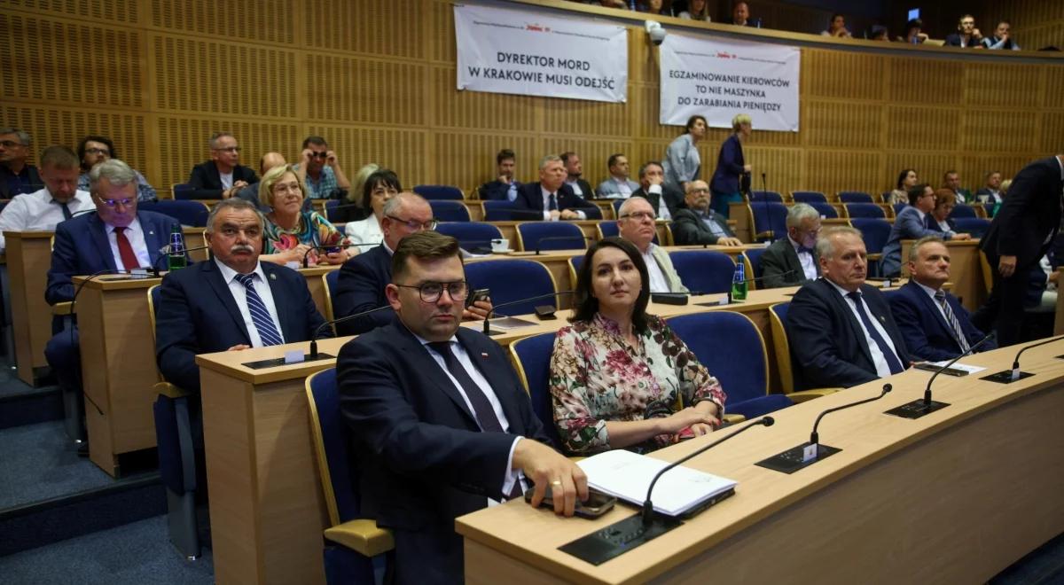 Powtórne wybory do sejmiku? W PiS zaostrza się spór o marszałka 