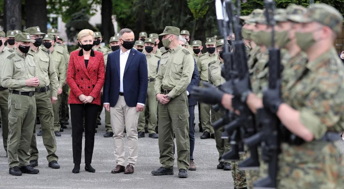 Prezydent z wizytą w Karpackim Oddziale Straży Granicznej. "Znakomicie wykonujecie swoje zadania"