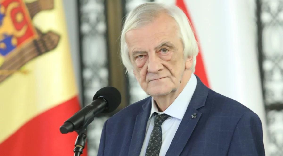 Terlecki: nie zgadzamy się, żeby UE dyktowała, jaka formacja polityczna ma rządzić w Polsce