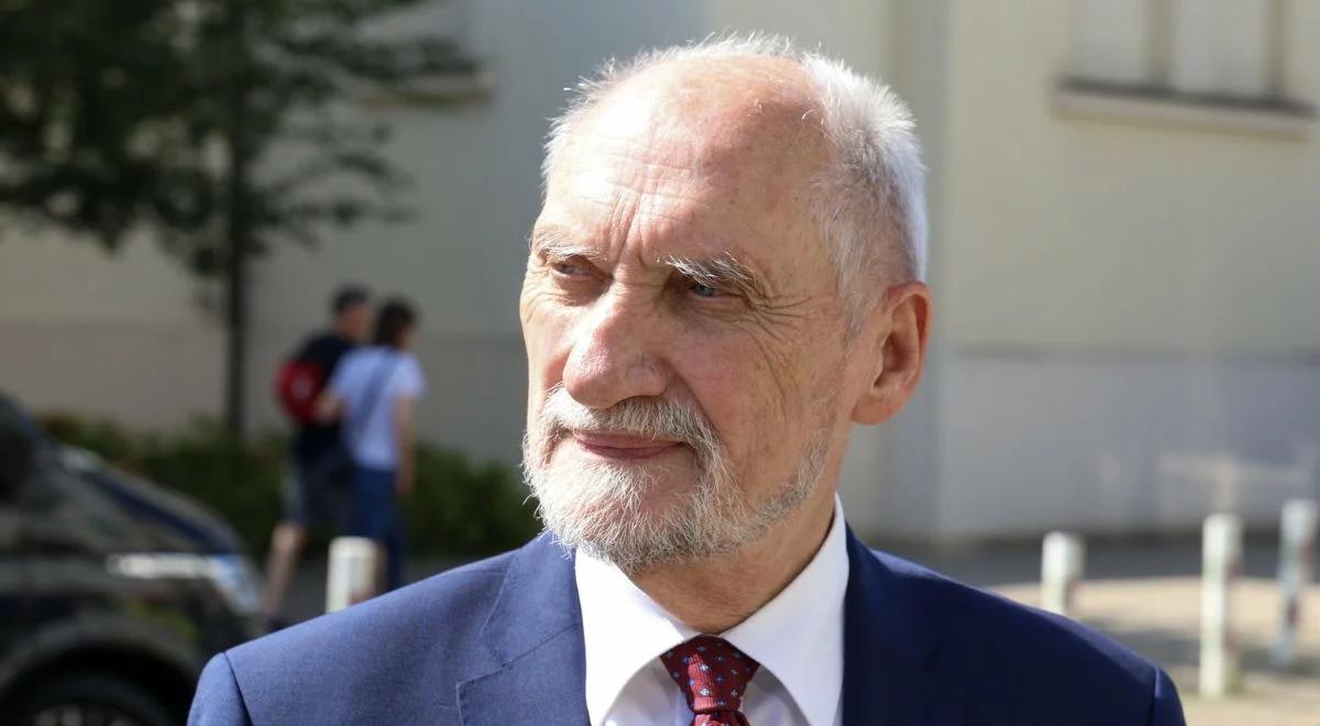 Macierewicz będzie miał kłopoty? Chodzi o katastrofę smoleńską