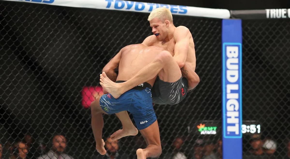 Jakub Wikłacz zadebiutował w UFC. Niejednogłośna decyzja w walce Polaka