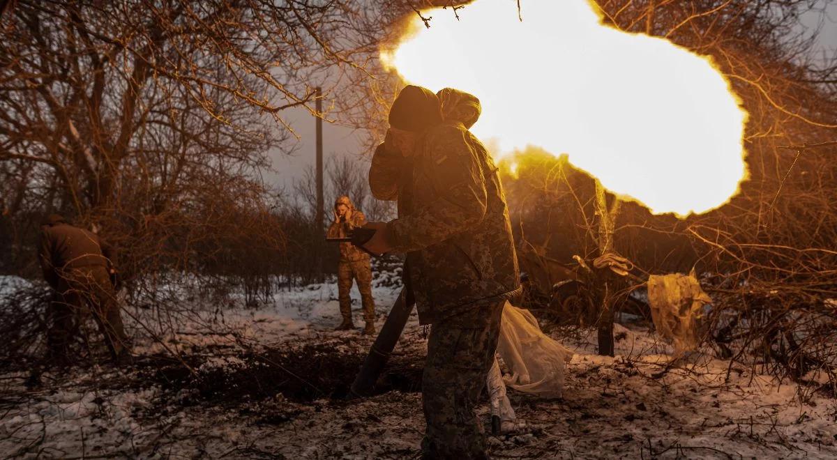 Śnieg, wiatr i mróz nie zatrzymały wojny na Ukrainie. Trwają intensywne walki w rejonie Charkowa