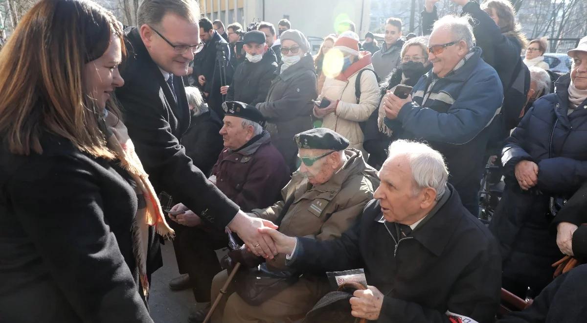 "Bez żołnierzy Armii Krajowej nie byłoby wolnej Polski".  W Warszawie uczczono 80. rocznicę powołania AK