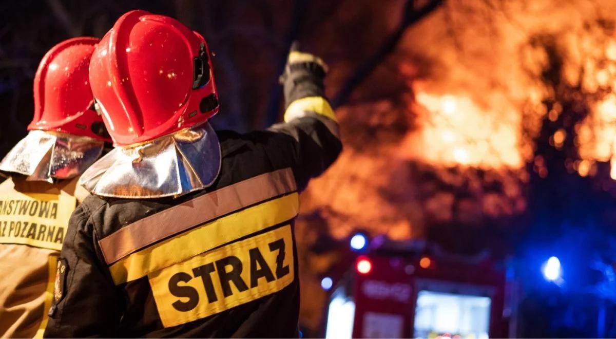 Tragiczny pożar w Choroszczy. Nie żyją cztery osoby, w tym trójka dzieci