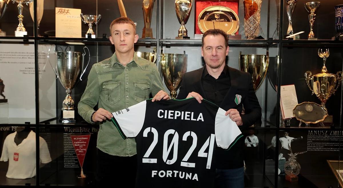 Ekstraklasa: Legia Warszawa stawia na młodość. Bartłomiej Ciepiela podpisał nowy kontrakt z klubem