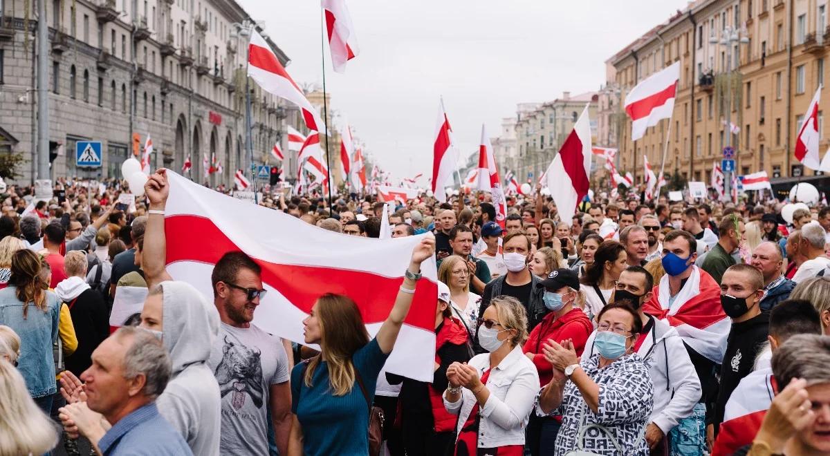 Szczyt Biden-Putin. B. wiceszef MSZ Białorusi: to może być moment przełomu, który uwolni nas od dyktatury