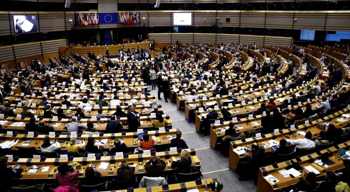 Obrady PE. Debata m.in. o zagrożeniu ze strony Rosji i skargach na mechanizm warunkowości