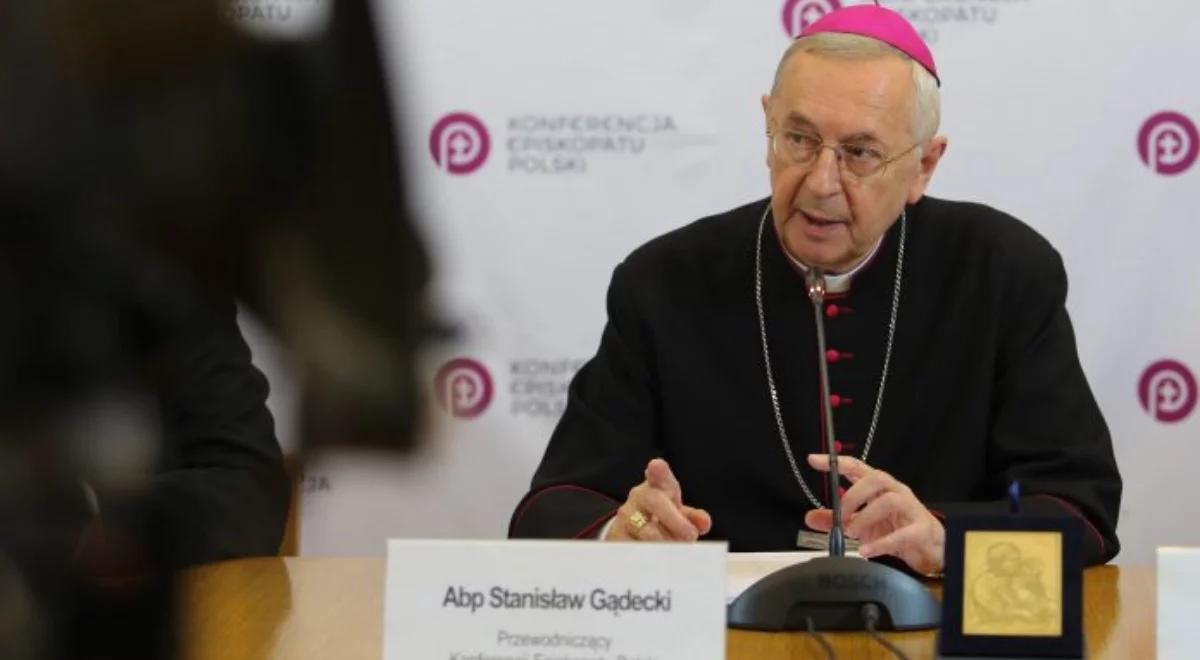 Abp Gądecki: Janowi Pawłowi II próbuje się zadać śmierć moralną