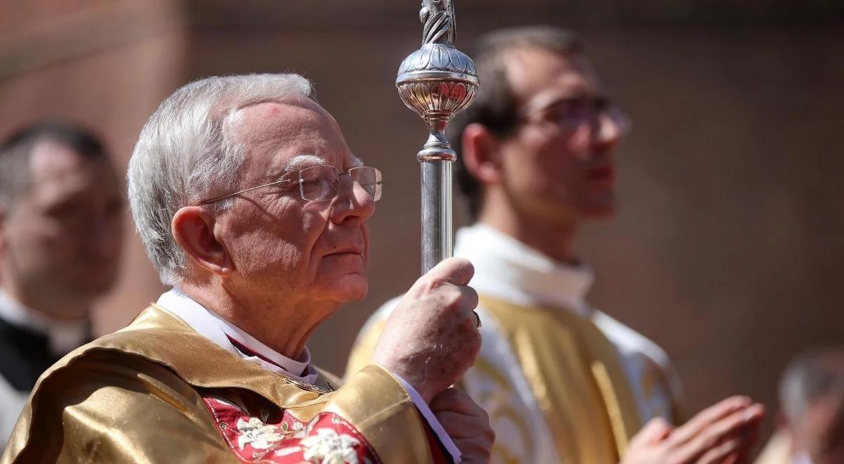 "Głosił prawdę o wolności". Abp Jędraszewski ogłosił św. Jana Pawła II Patronem Powiatu Tatrzańskiego