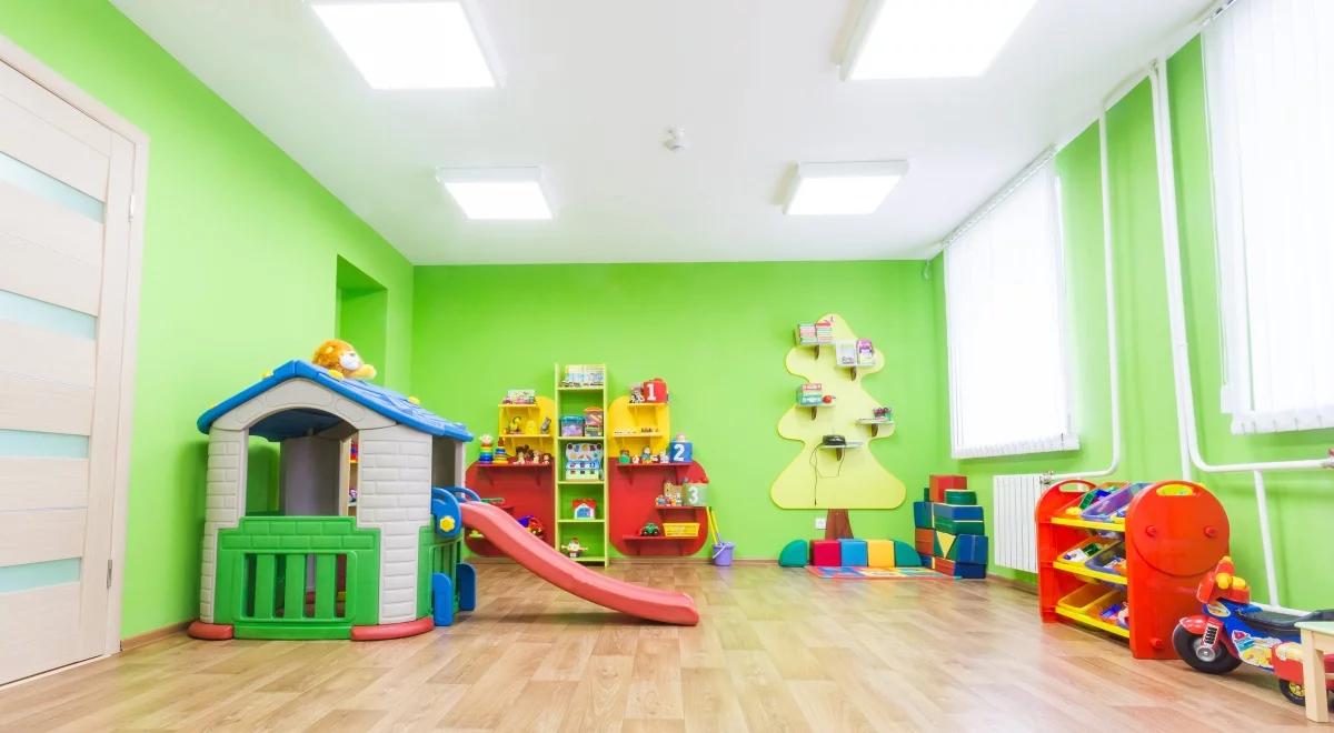 W poniedziałek kolejne samorządy otwierają żłobki i przedszkola