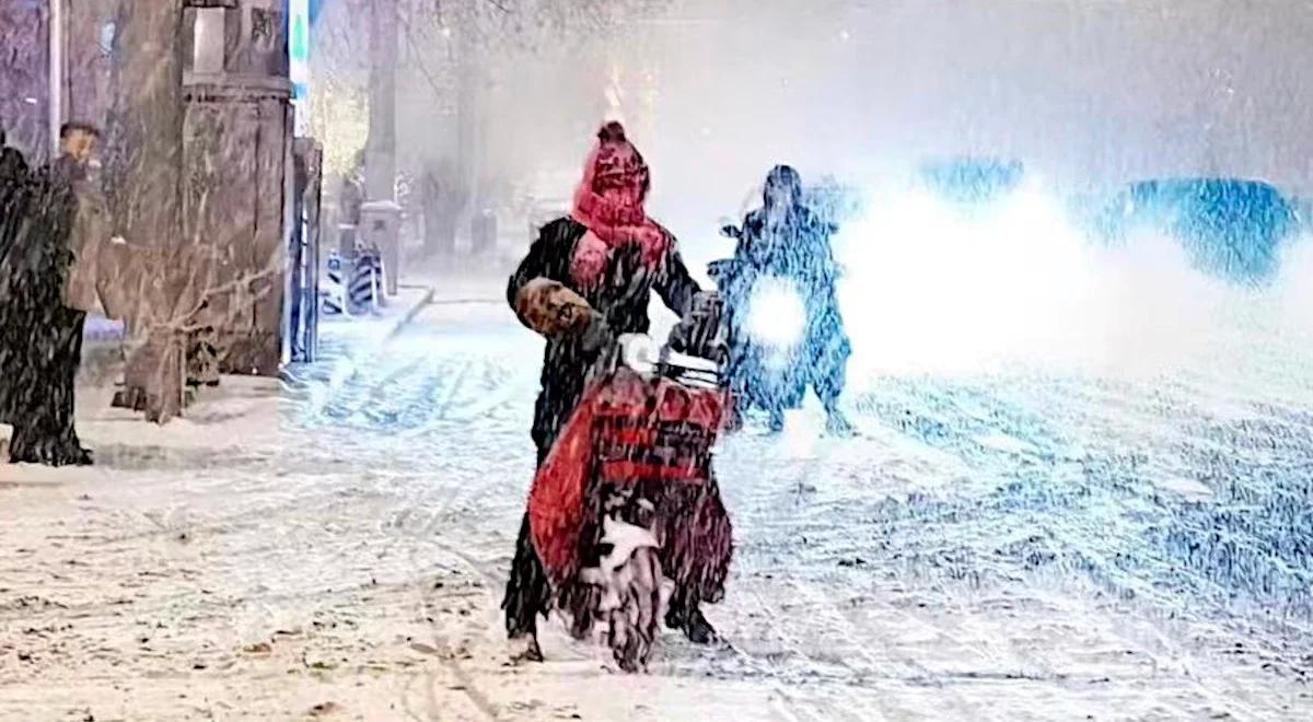 Pomarańczowy, najwyższy alert dla Chin. Paraliżujące śnieżyce i drastyczne spadki temperatur