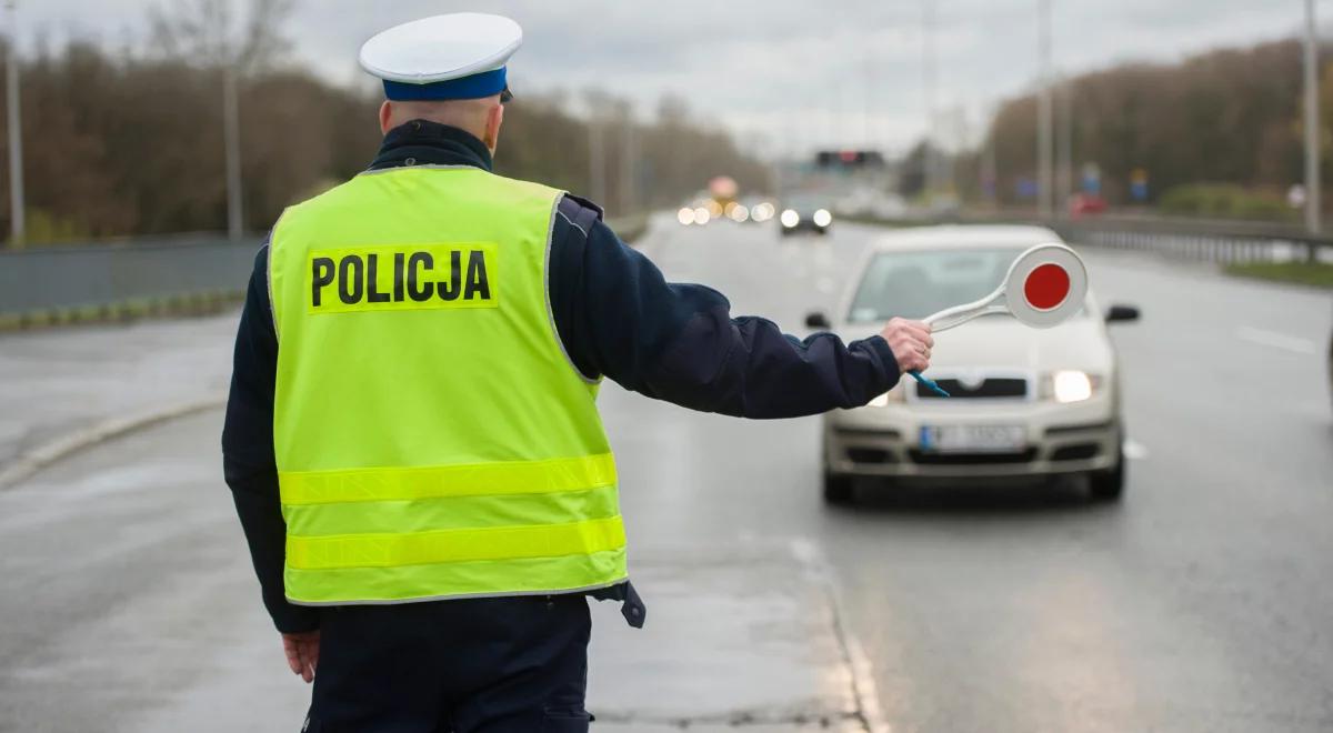 "Policja depcze po piętach kierowcom na haju". Konkolewski o raporcie NIK