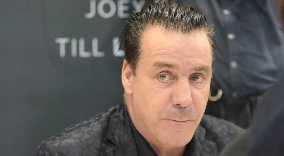 W Niemczech trwa śledztwo ws. wokalisty zespołu Rammstein. Postawiono dwa główne zarzuty