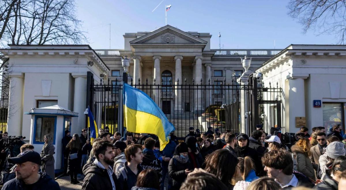 "Ukraino, walcz!". Kluby "Gazety Polskiej" organizują demonstrację przed ambasadą Rosji