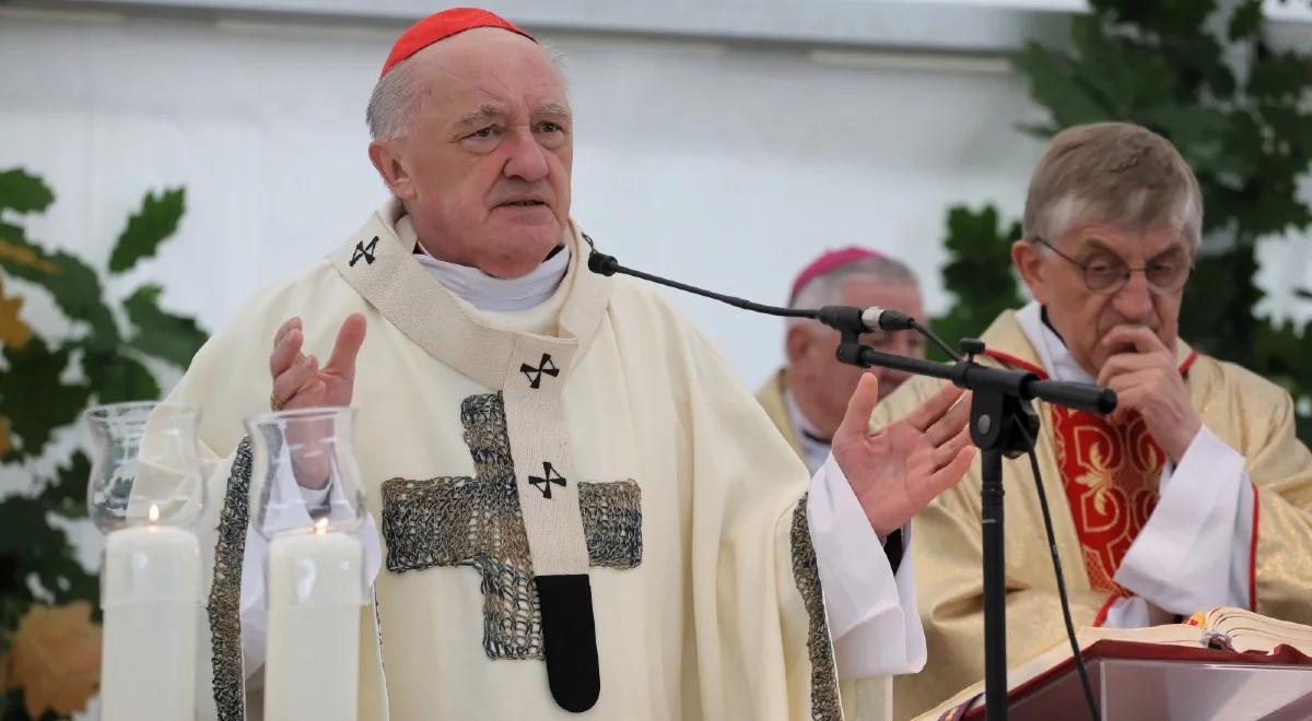Beatyfikacja matki Czackiej i prymasa Wyszyńskiego. Nycz: Bogu dzięki, że nam się to przydarzyło