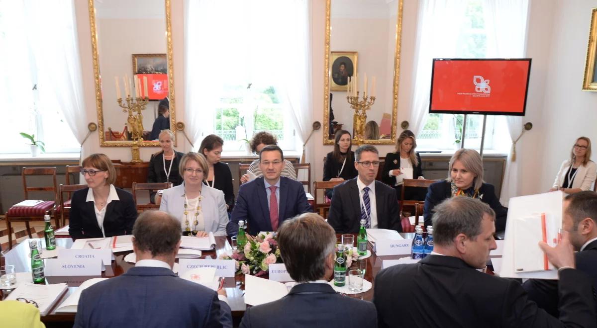 Morawiecki na spotkaniu V4+4: chcemy Europy jednej prędkości