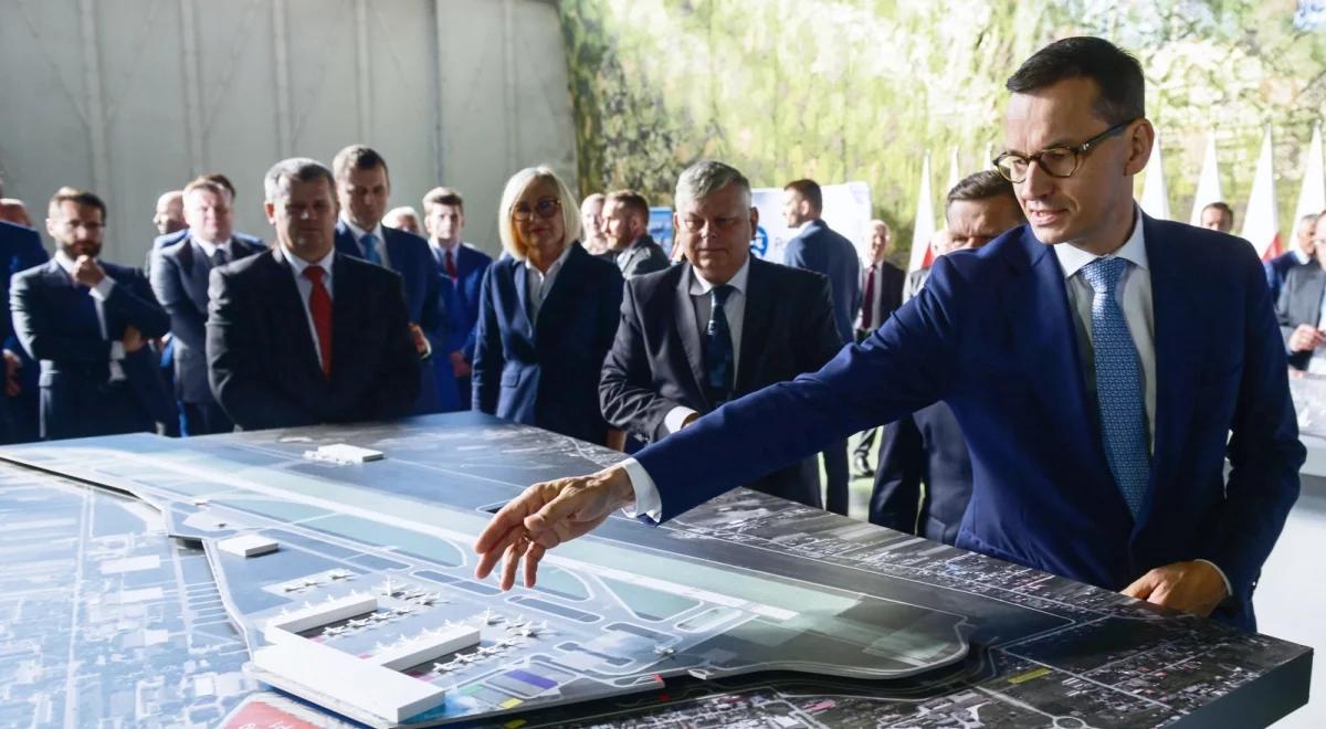 Umowa ws. sprzedaży lotniska w Radomiu podpisana. Premier: to szansa dla tego miasta 