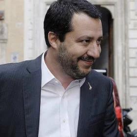 Matteo Salvini: migranci na statkach u wybrzeży Malty to nie nasza sprawa