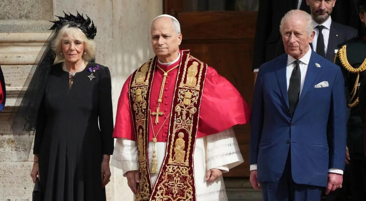 Po raz pierwszy od 500 lat. Papież i król razem w modlitwie