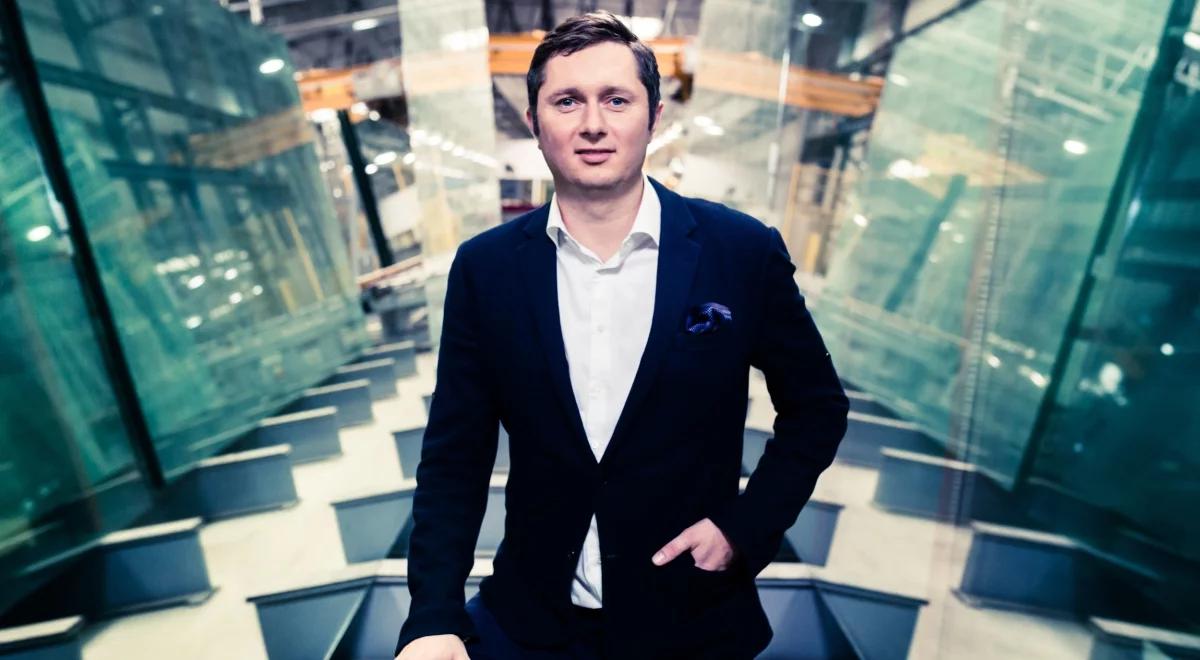 Mikołaj Placek, prezes zarządu Oknoplast: warto stawiać sobie wysoko poprzeczkę