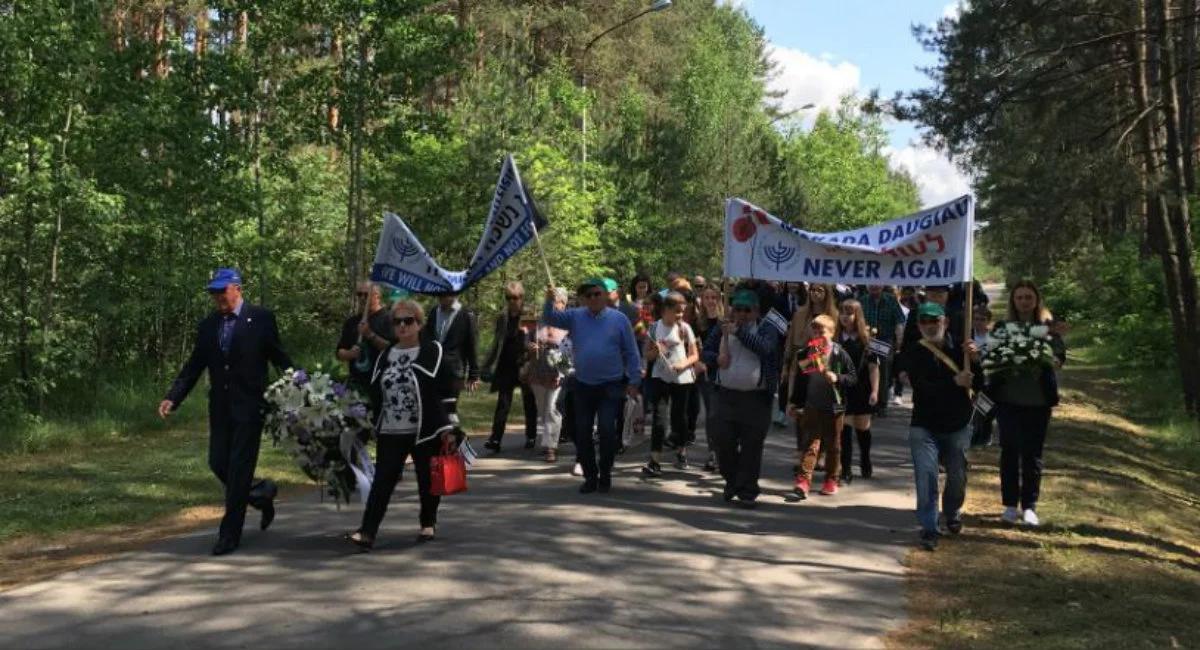 Litwa: Marsz Żywych w Ponarach pod Wilnem. Hołd zamordowanym podczas II wojny światowej