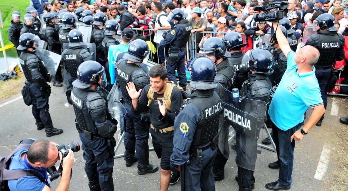 Trwa kryzys migracyjny. UE przygotowuje się do podziału uchodźców
