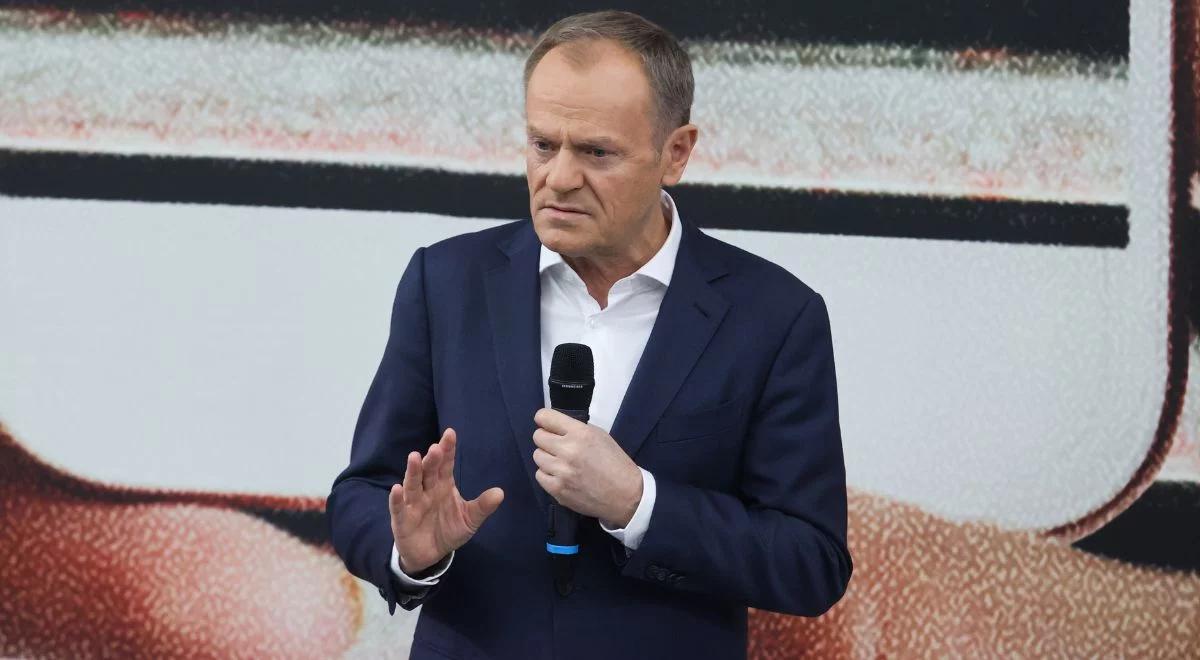 Tusk przeszedł na wcześniejszą emeryturę i dostaje ogromne pieniądze. Polakom kazał pracować dłużej
