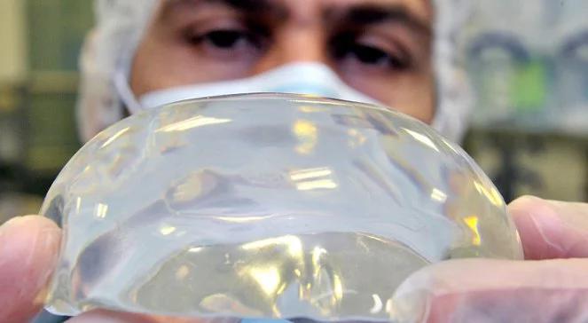 Producent implantów: żel był nielegalny, ale tańszy