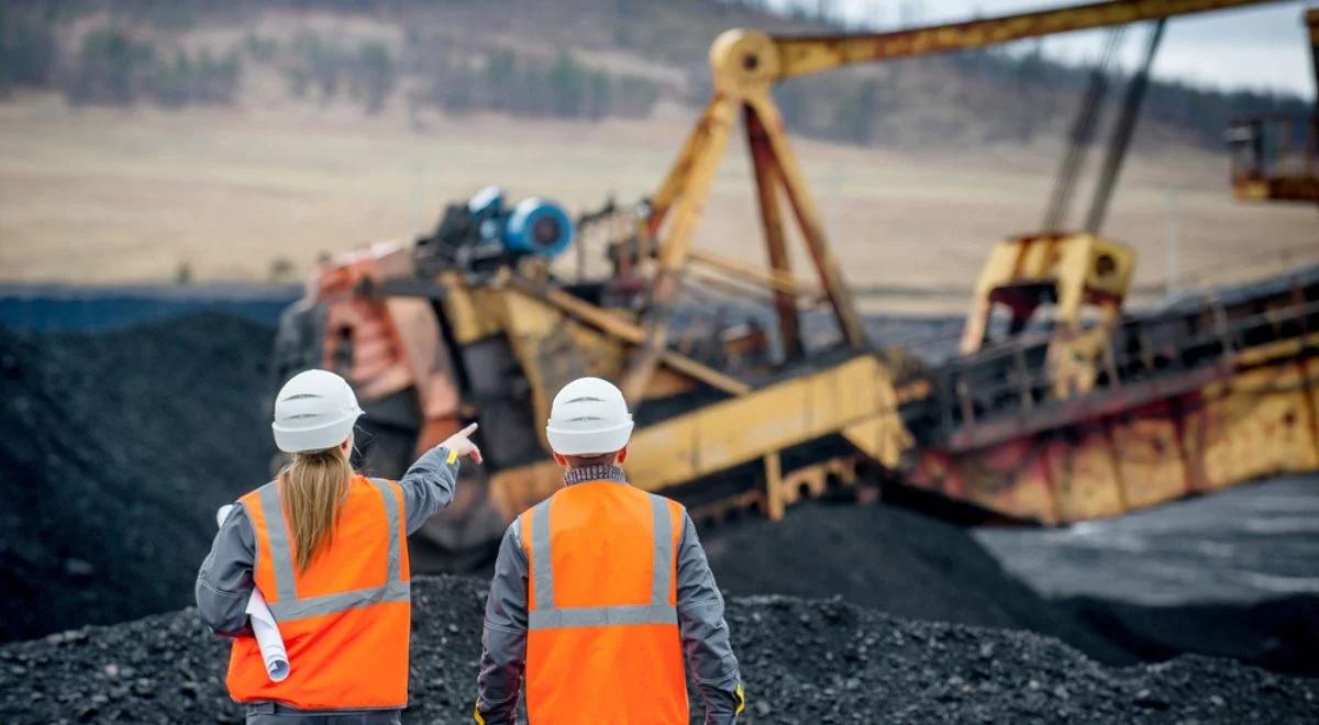 Programy osłonowe dla energetyków i górników węgla brunatnego. Senacka debata nad ustawą