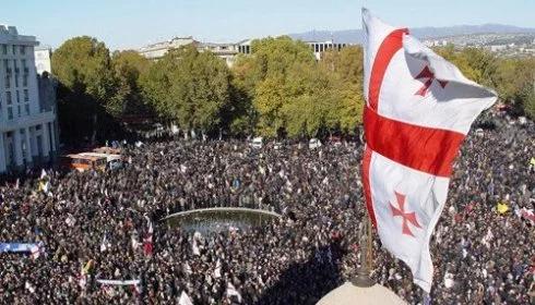 6 lat od rewolucji. Sytuacja nadal jest trudna