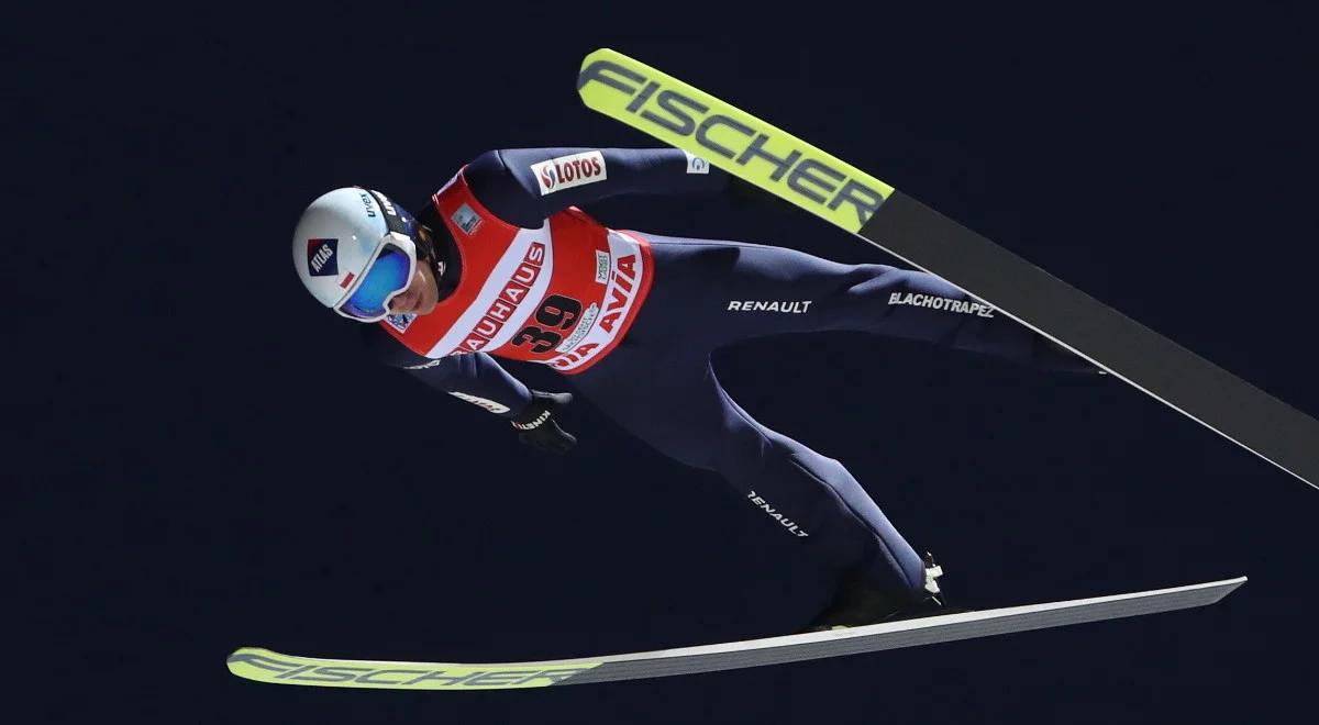 PŚ w skokach: Kamil Stoch wrócił na podium. Polak trzeci w Klingenthal 