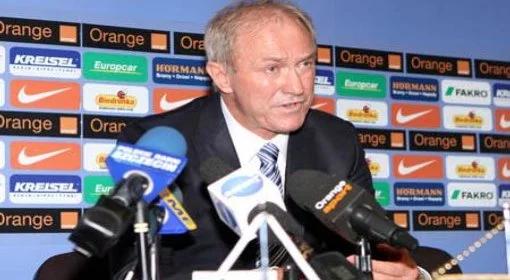 Smuda zaprosił Piszczka, Fabiańskiego i Polanskiego