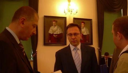 "Będą dalsze podwyżki podatków VAT, PIT i CIT"   