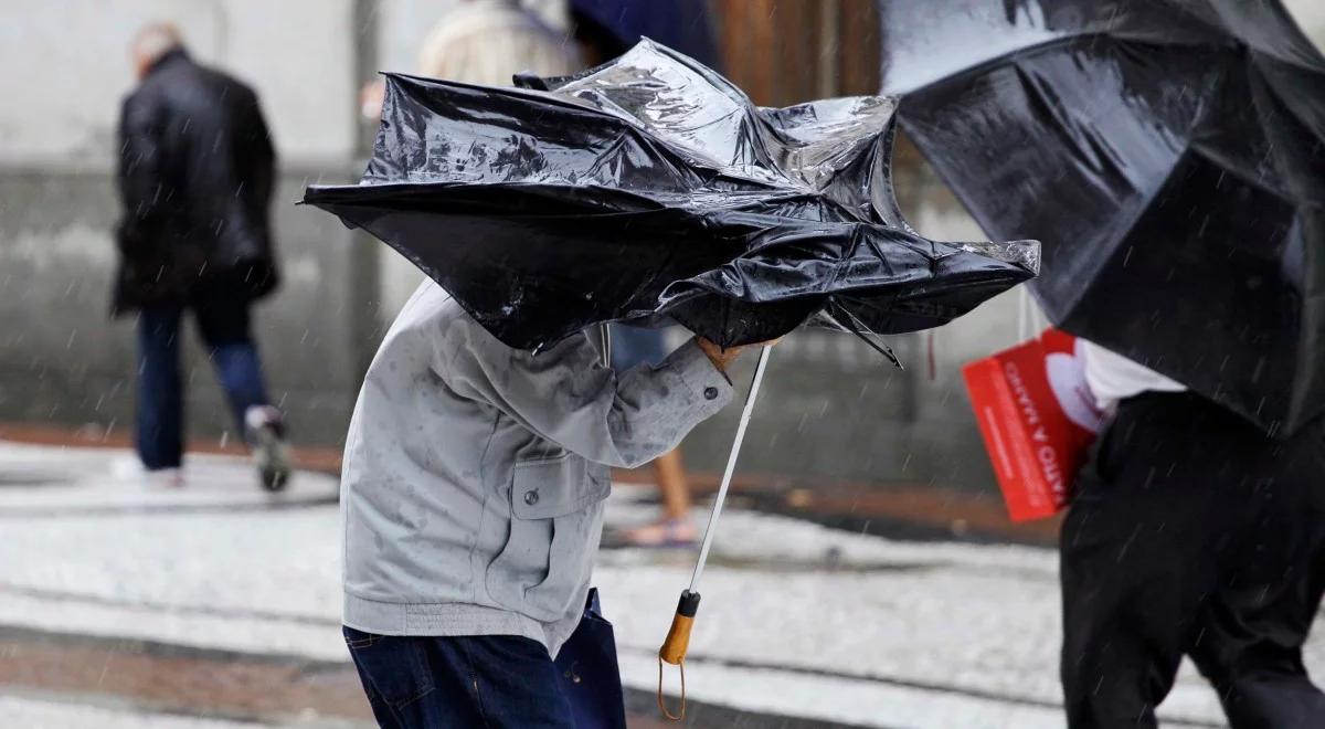 Ostrzeżenie IMGW przed silnym wiatrem. Może osiągać prędkość nawet 70 km/h
