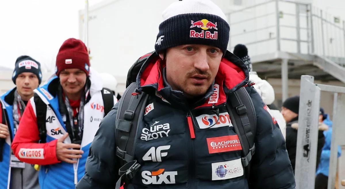Turniej Czterech Skoczni: Stoch skupiony na zadaniu, Małysz w roli "ochroniarza"