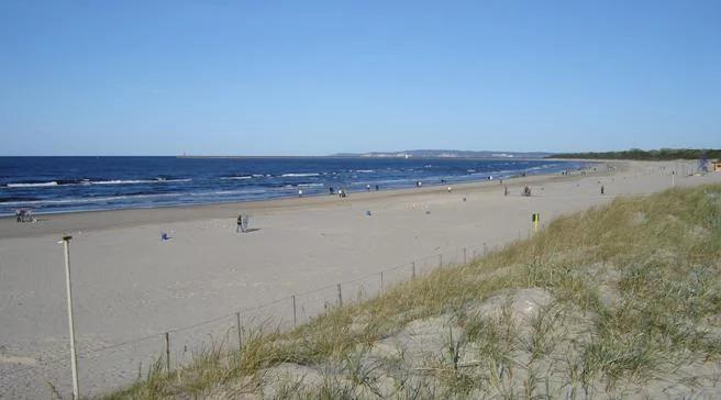 Znikające plaże bałtyckie. 50 hektarów rocznie