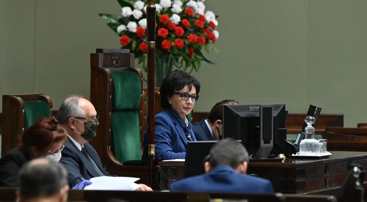 Posłowie o tarczy antykryzysowej 3.0. Trwa posiedzenie Sejmu