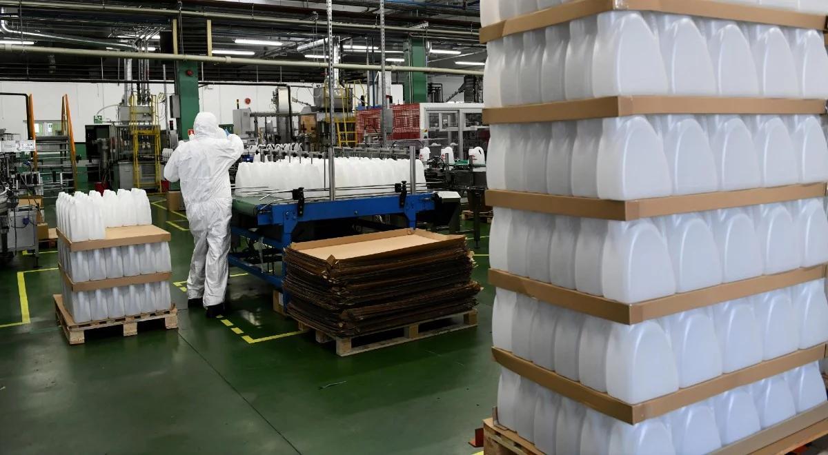 PKN Orlen zwiększa produkcję płynu dezynfekcyjnego. Nawet 5 mln litrów