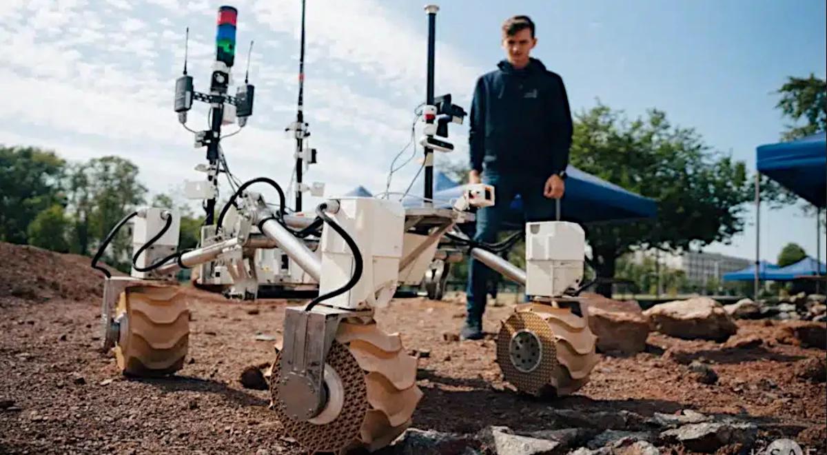 Najlepszy łazik marsjański przyjechał z... Krakowa. Studenci AGH zwyciężyli w European Rover Challenge