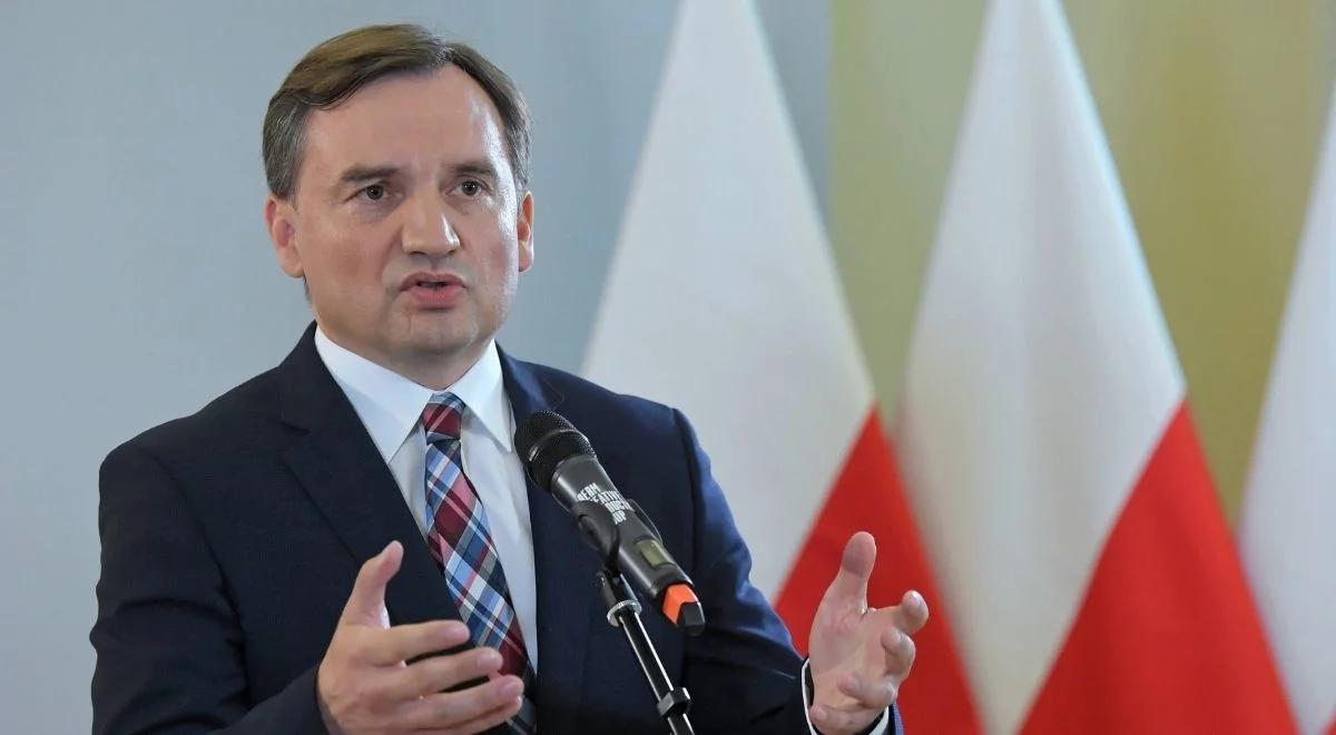 "Hańbiący wyrok, prokuratura przystąpi do postępowania". Ziobro o sprawie Nitek-Płażyńskiej