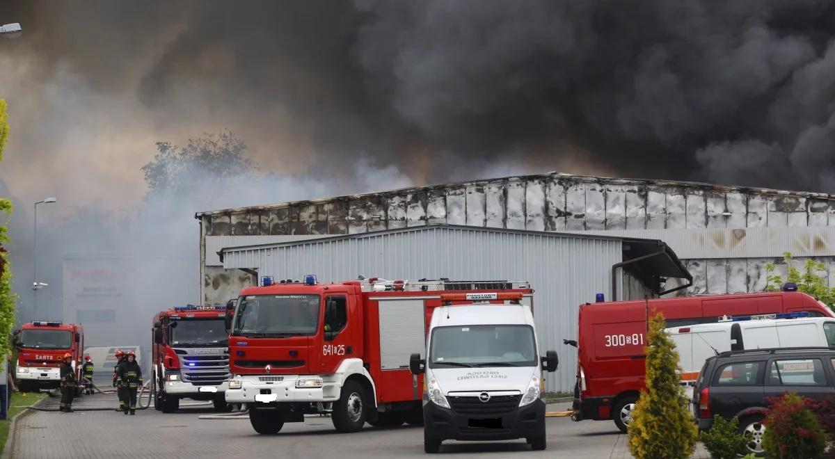 Pożar w Katowicach. Spłonęła hala z zabawkami